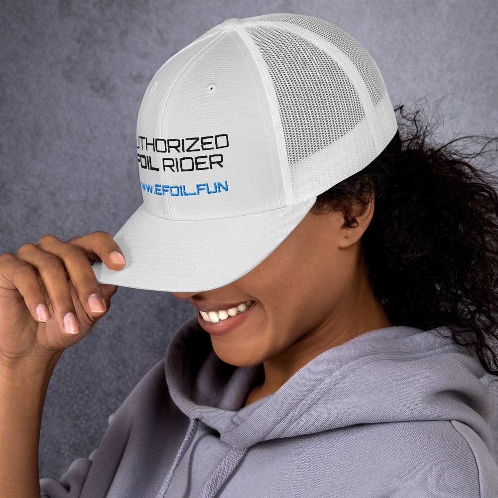 trucker hat white front06